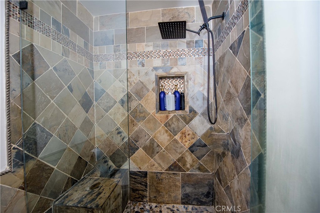 556 N Billow Property Photo 24