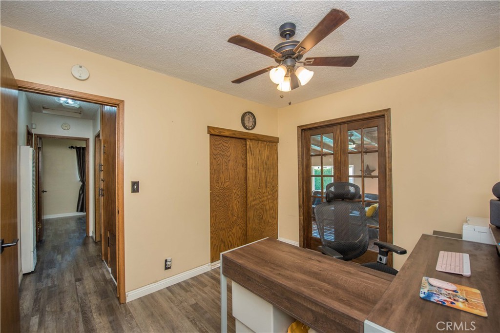 556 N Billow Property Photo 25