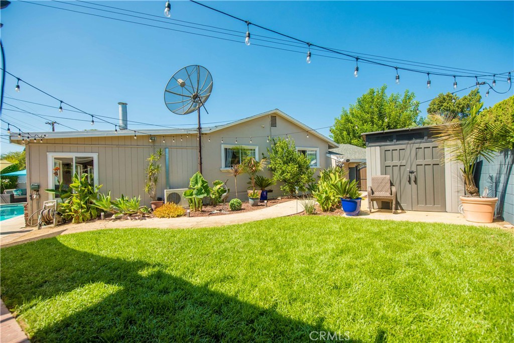 556 N Billow Property Photo 40