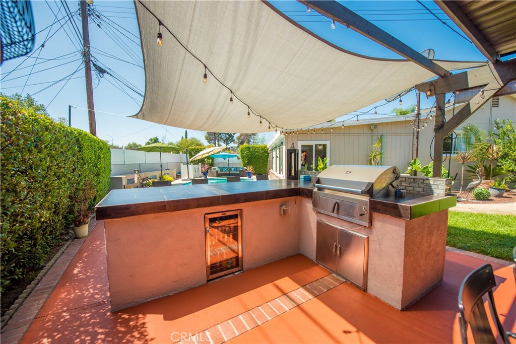 556 N Billow Property Photo 42
