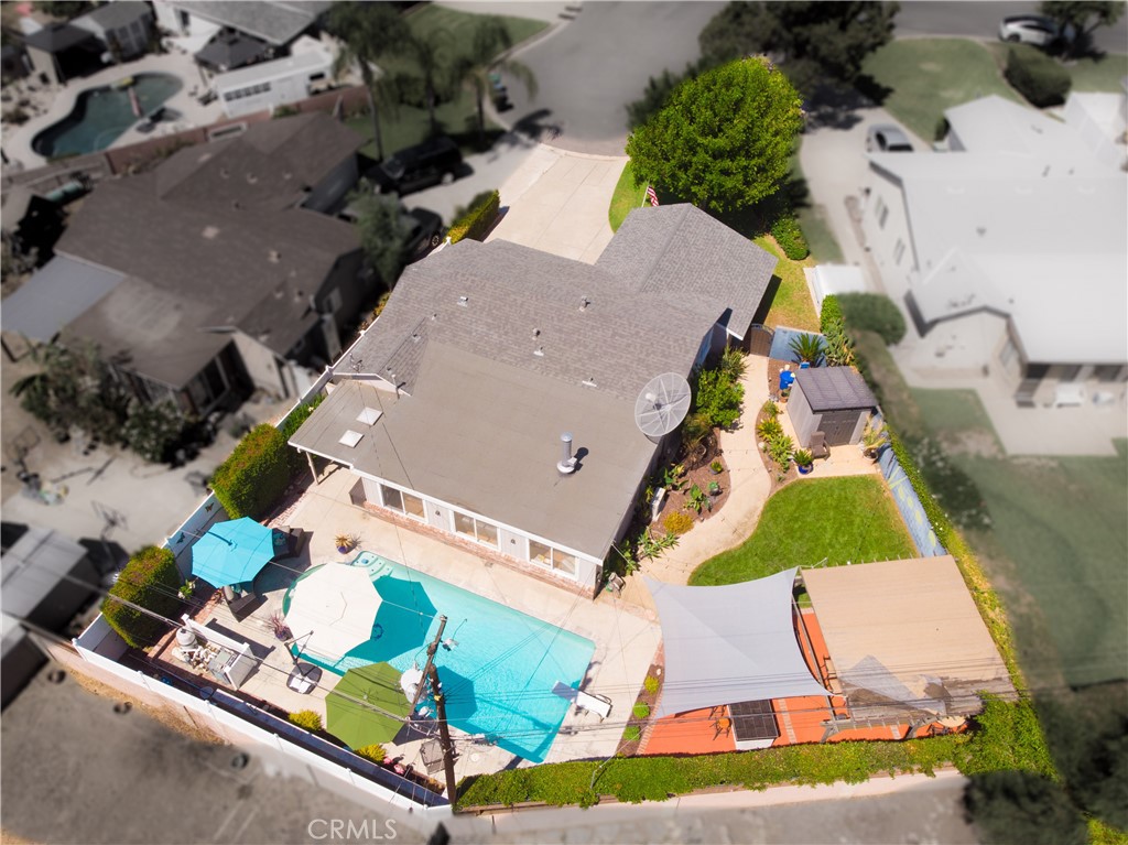 556 N Billow Property Photo 46