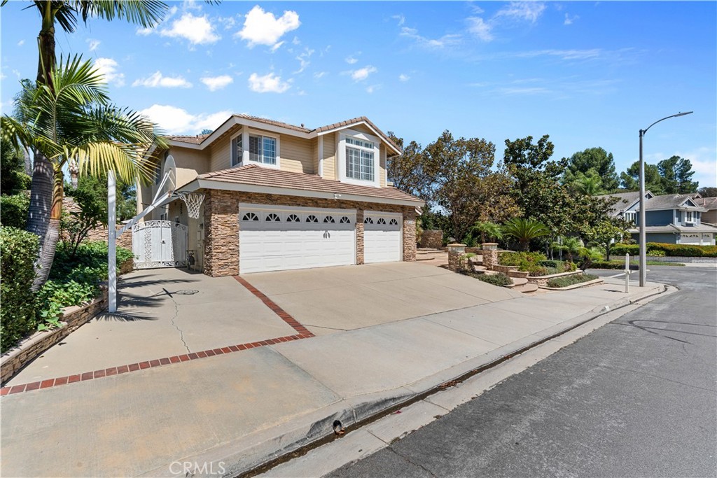 1692 Morning Terrace Drive Property Photo 3