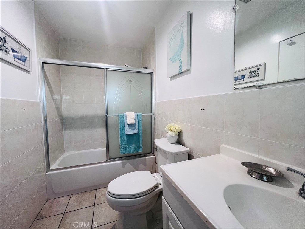 1560 S Otterbein Avenue 183 Property Photo 12