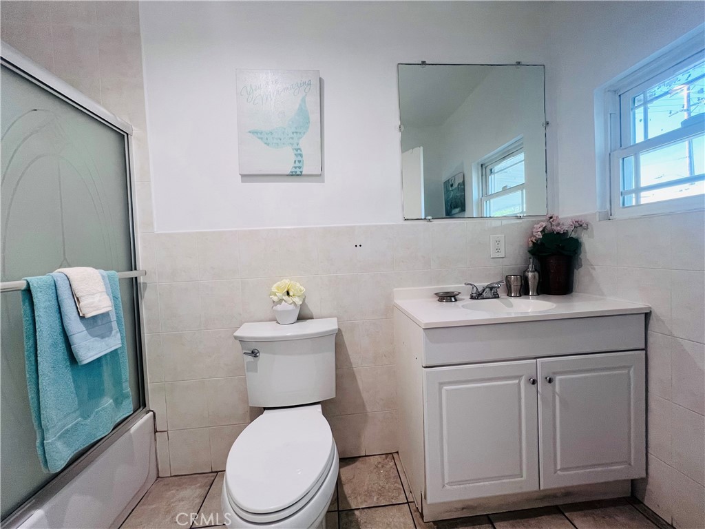 1560 S Otterbein Avenue 183 Property Photo 14