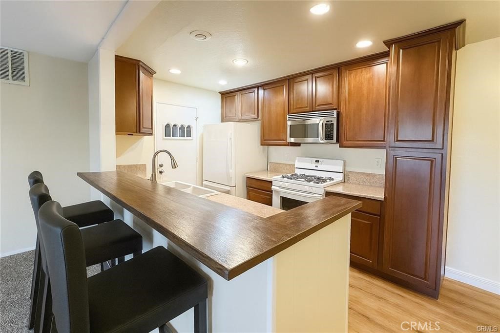 4466 Lidia Court Property Photo 8