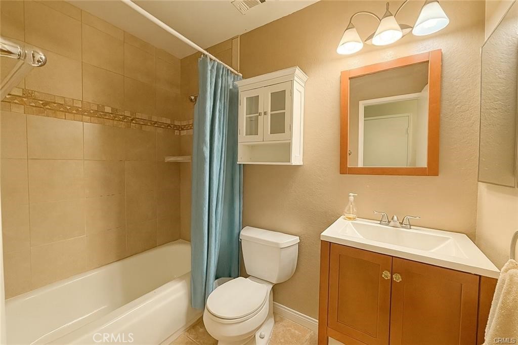 4466 Lidia Court Property Photo 17