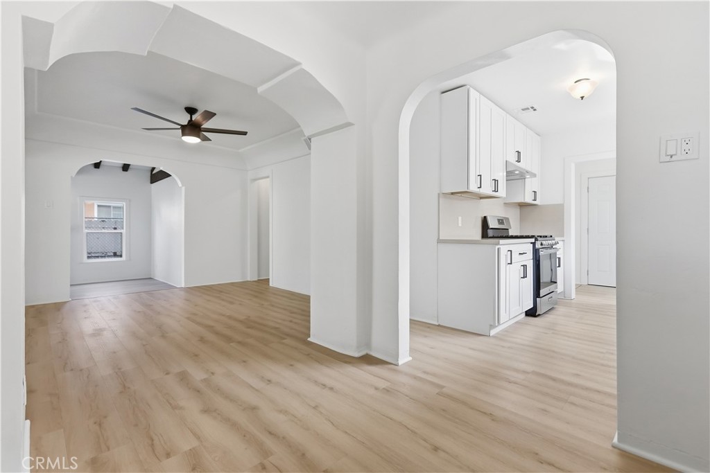 2831 N E Street Property Photo 16