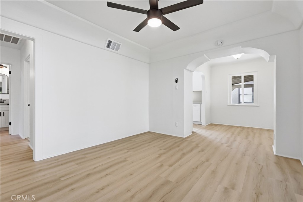 2831 N E Street Property Photo 27