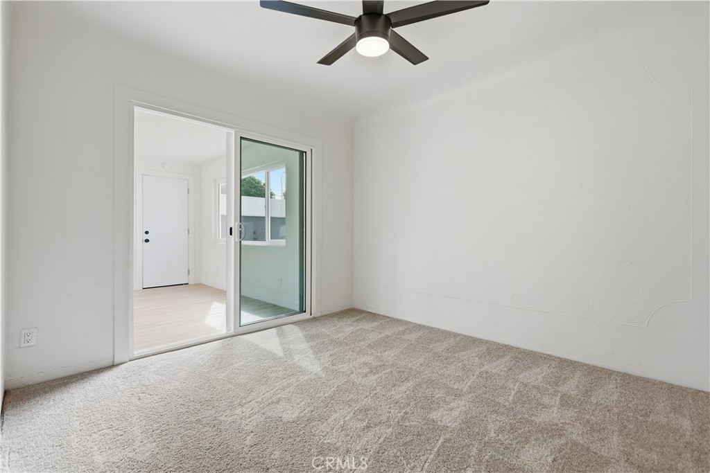 2831 N E Street Property Photo 28