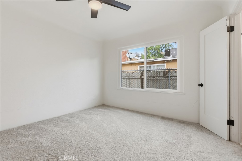 2831 N E Street Property Photo 31