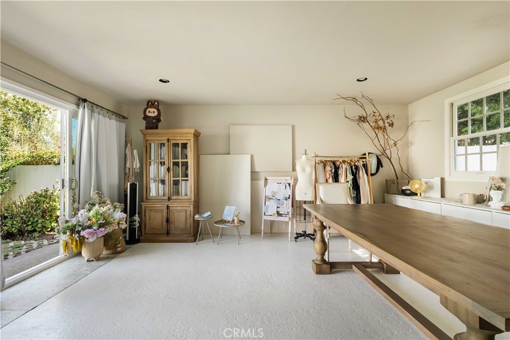 2936 Castle Heights Property Photo 24