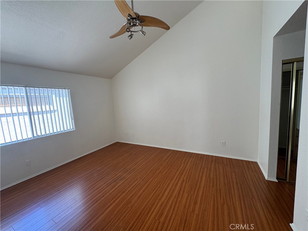 430 Golden Springs Drive B Property Photo 10