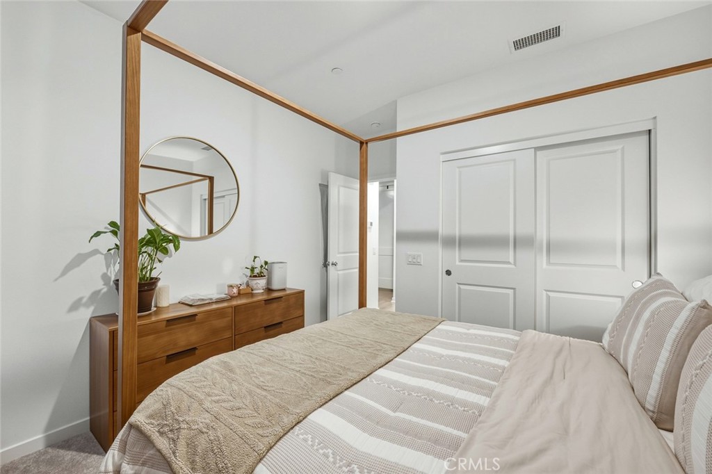 960 N Tangent Privado 303 Property Photo 13