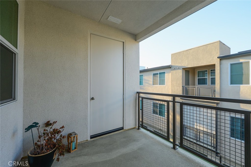 960 N Tangent Privado 303 Property Photo 16