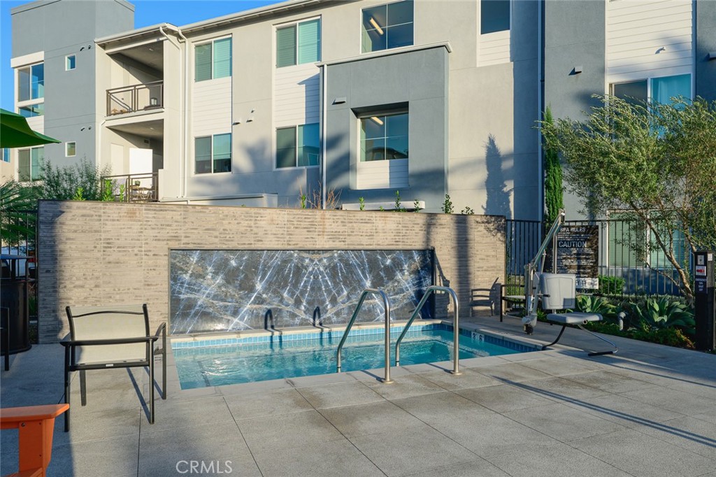 960 N Tangent Privado 303 Property Photo 24