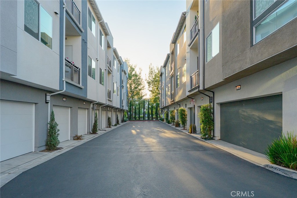960 N Tangent Privado 303 Property Photo 25
