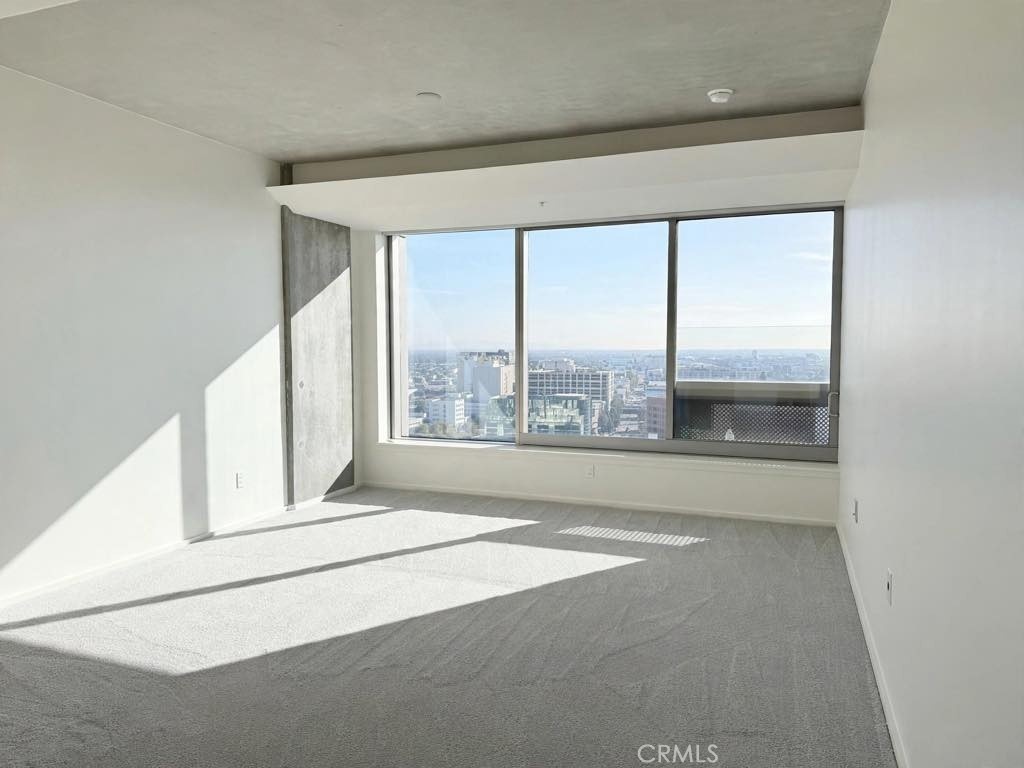 1155 S Grand Avenue 2002 Property Photo 2