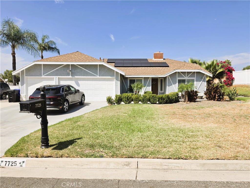 7725 Lippizan Drive Property Photo 1
