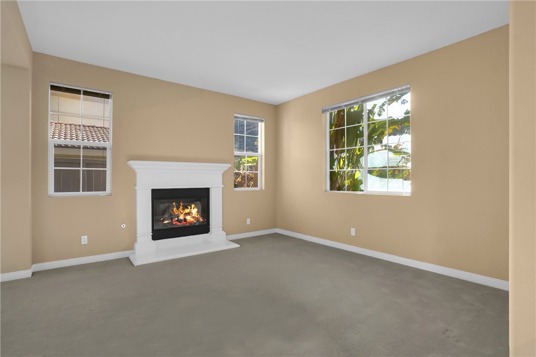 7 Plaza Valenza Property Photo 6