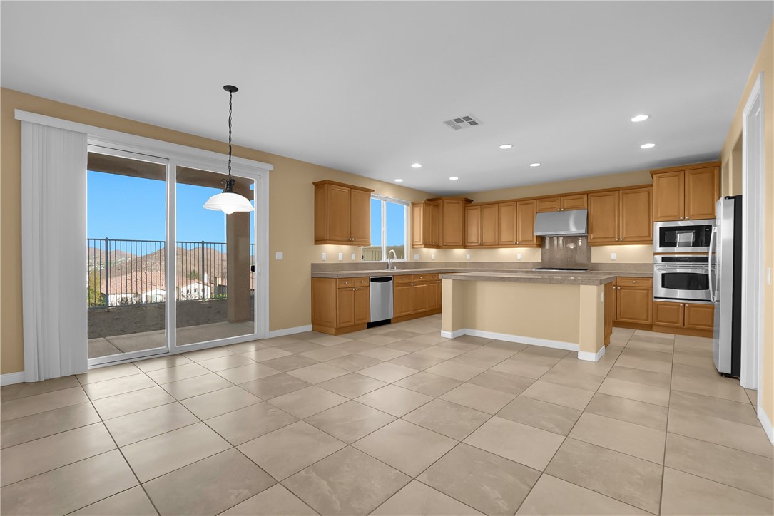7 Plaza Valenza Property Photo 17