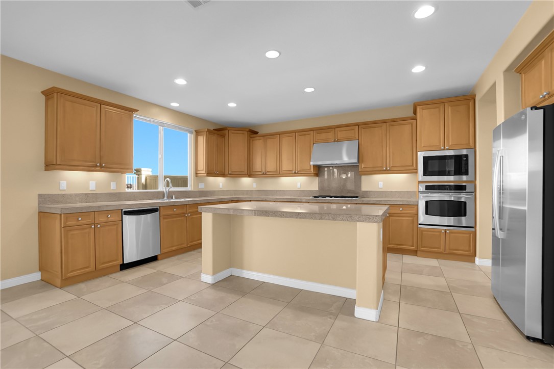 7 Plaza Valenza Property Photo 19