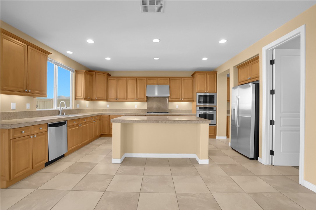 7 Plaza Valenza Property Photo 20