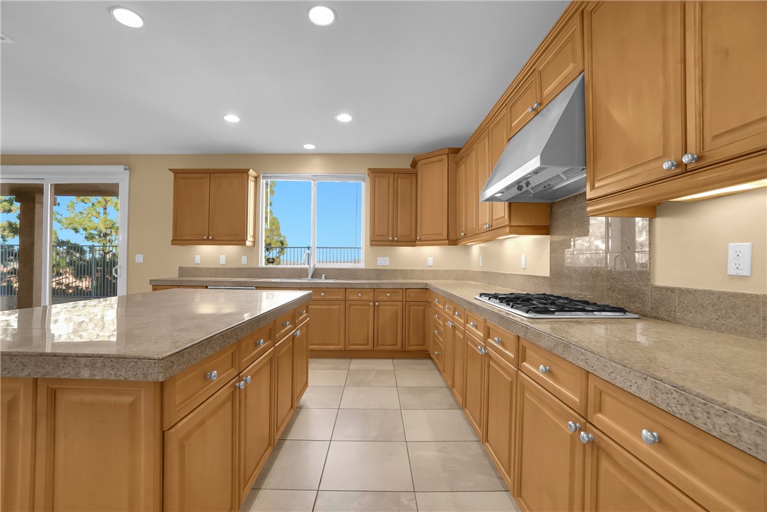 7 Plaza Valenza Property Photo 21