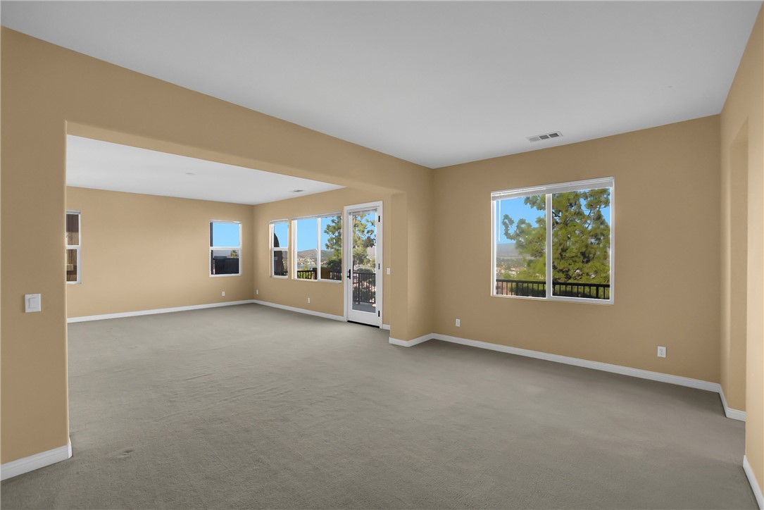 7 Plaza Valenza Property Photo 30