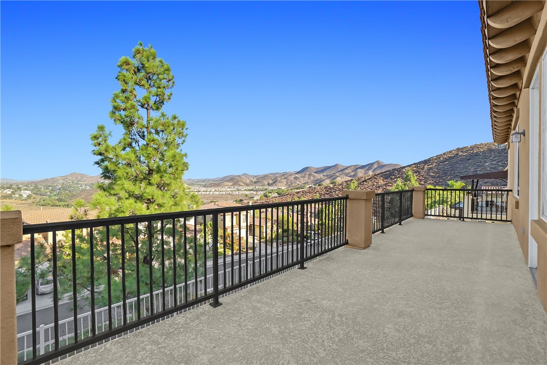 7 Plaza Valenza Property Photo 31