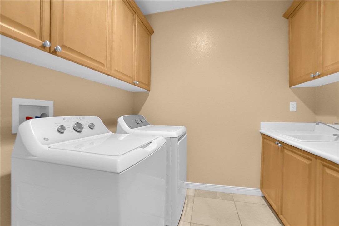 7 Plaza Valenza Property Photo 49