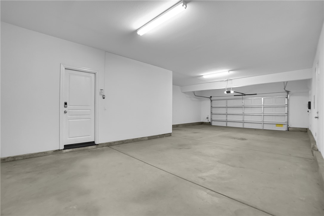 7 Plaza Valenza Property Photo 50