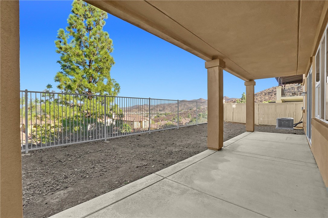 7 Plaza Valenza Property Photo 52