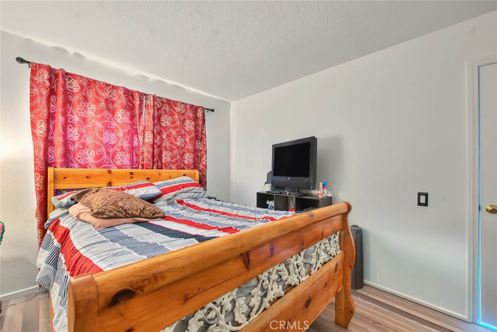 15755 Pistachio Property Photo 25