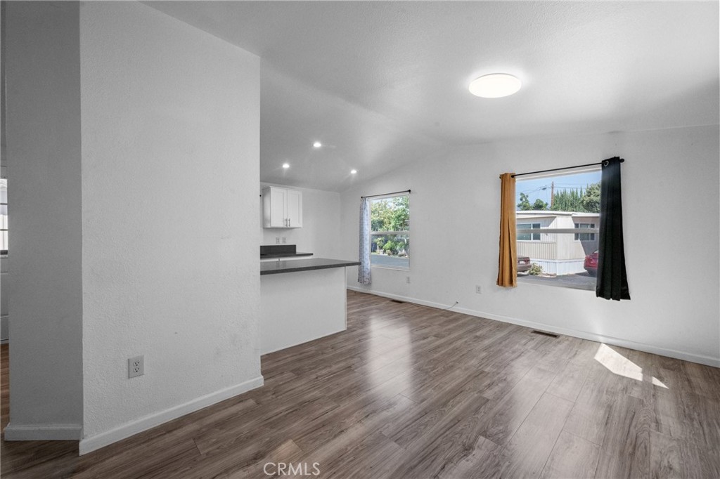 9340 Foothill Boulevard 79 Property Photo 12