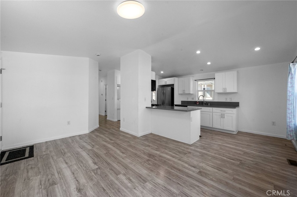 9340 Foothill Boulevard 79 Property Photo 13