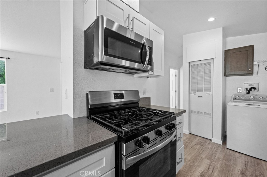 9340 Foothill Boulevard 79 Property Photo 16