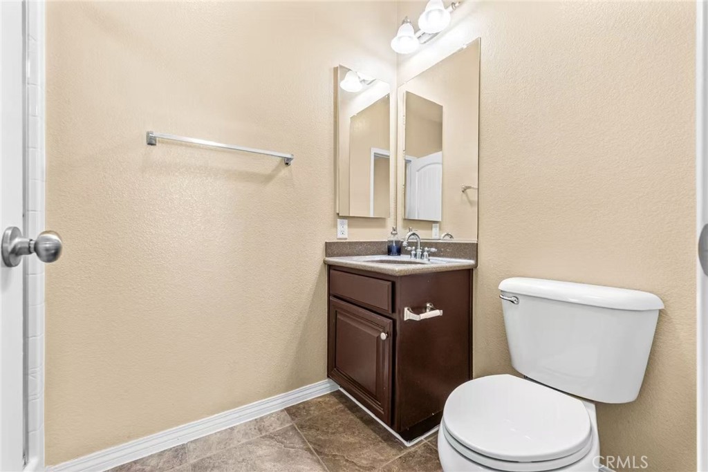 16425 Basswood Property Photo 18