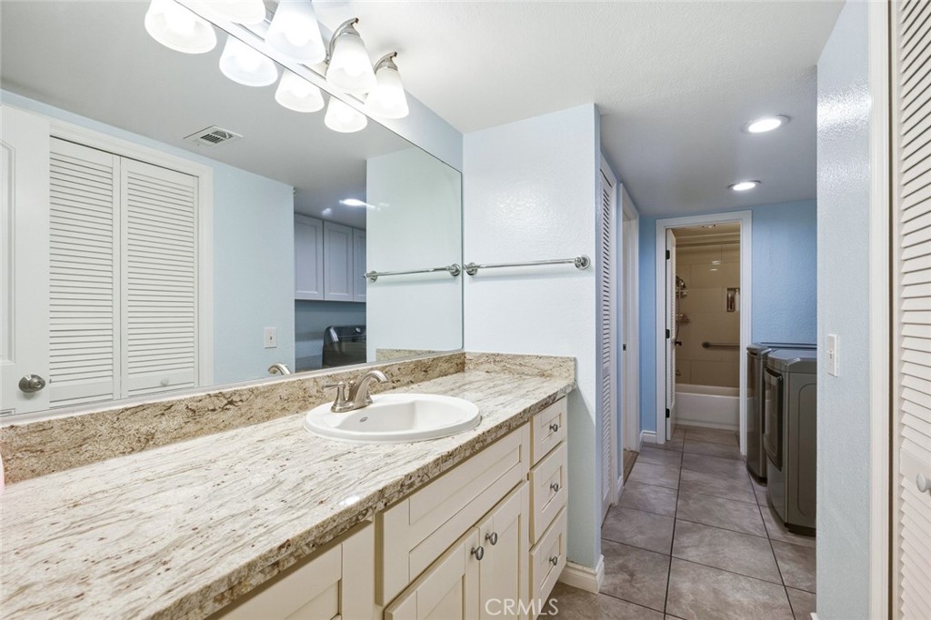 10655 Lemon Ave 3107 Property Photo 10