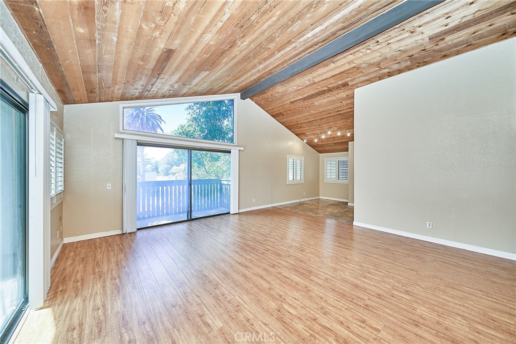 3636 Sumner Avenue 209 Property Photo 9
