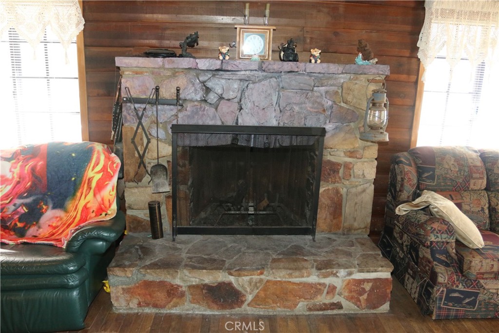 801 Edgemoor Property Photo 4