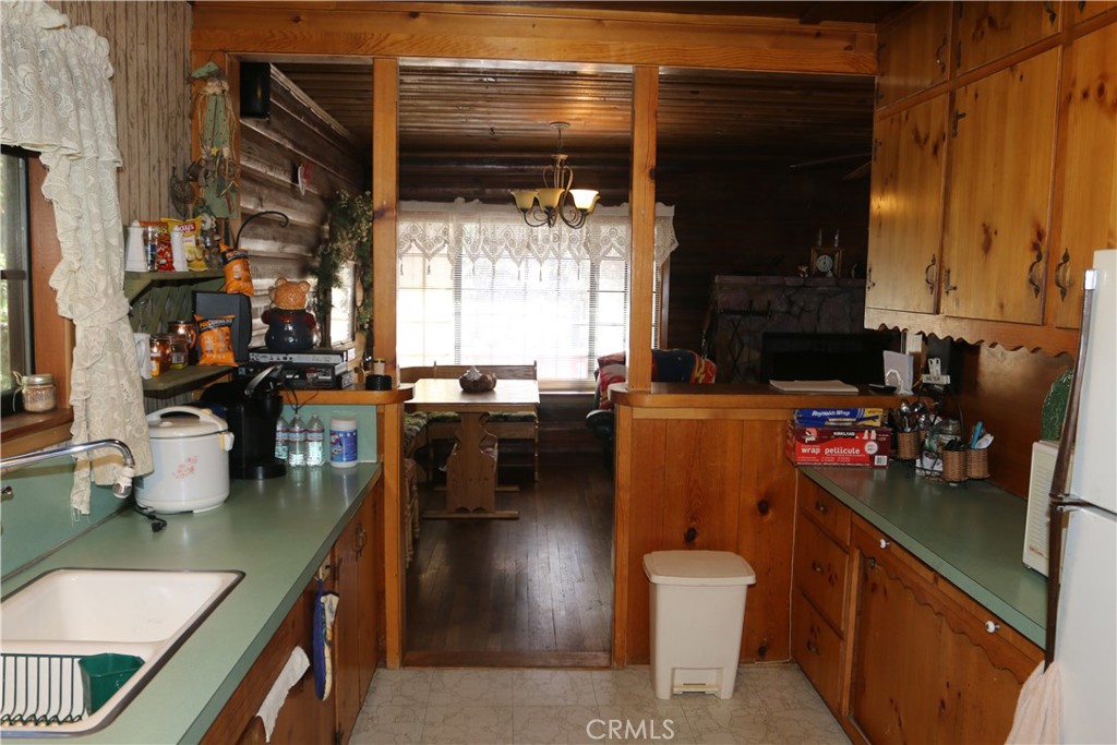 801 Edgemoor Property Photo 6