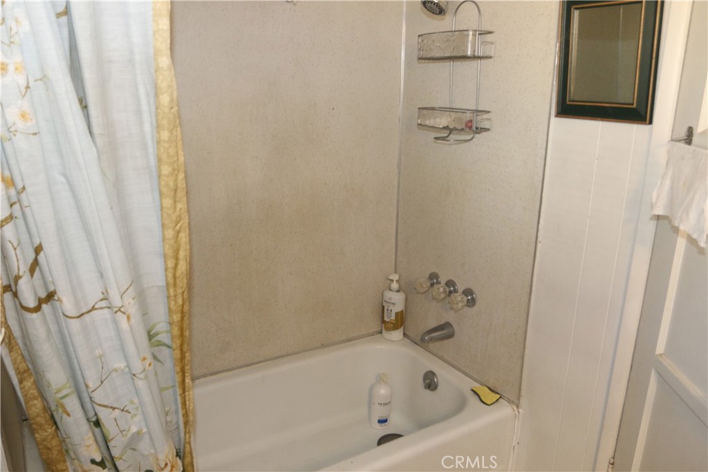 801 Edgemoor Property Photo 16