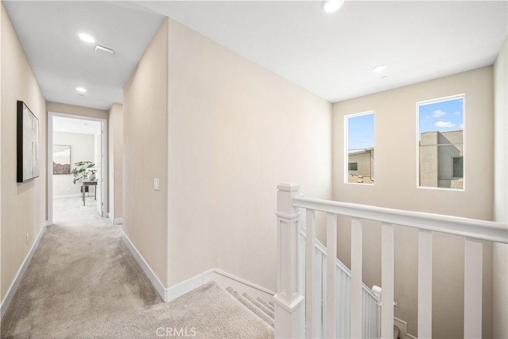 151 Scale Property Photo 34