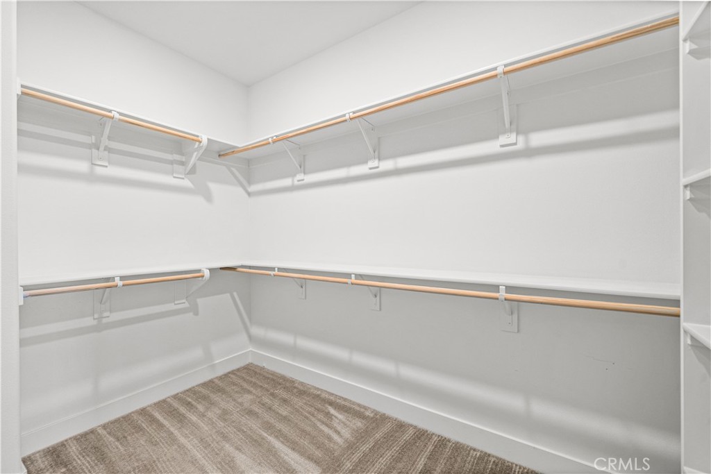 151 Scale Property Photo 44