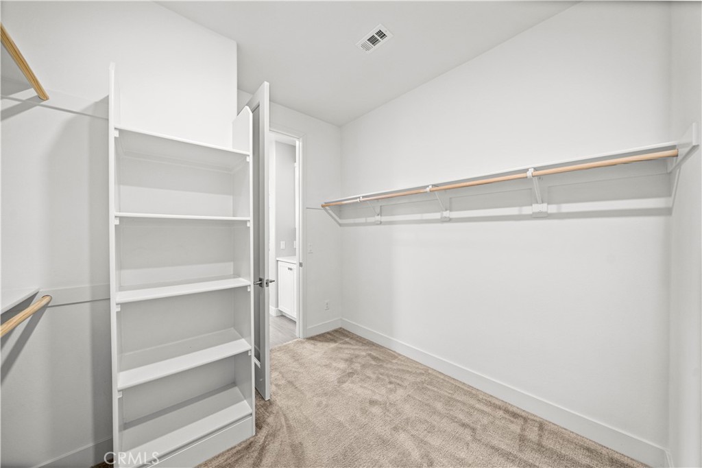 151 Scale Property Photo 45