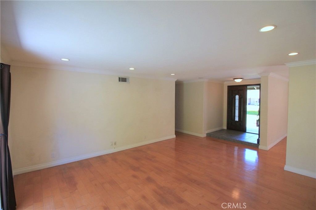 23951 Decorah Road Property Photo 13
