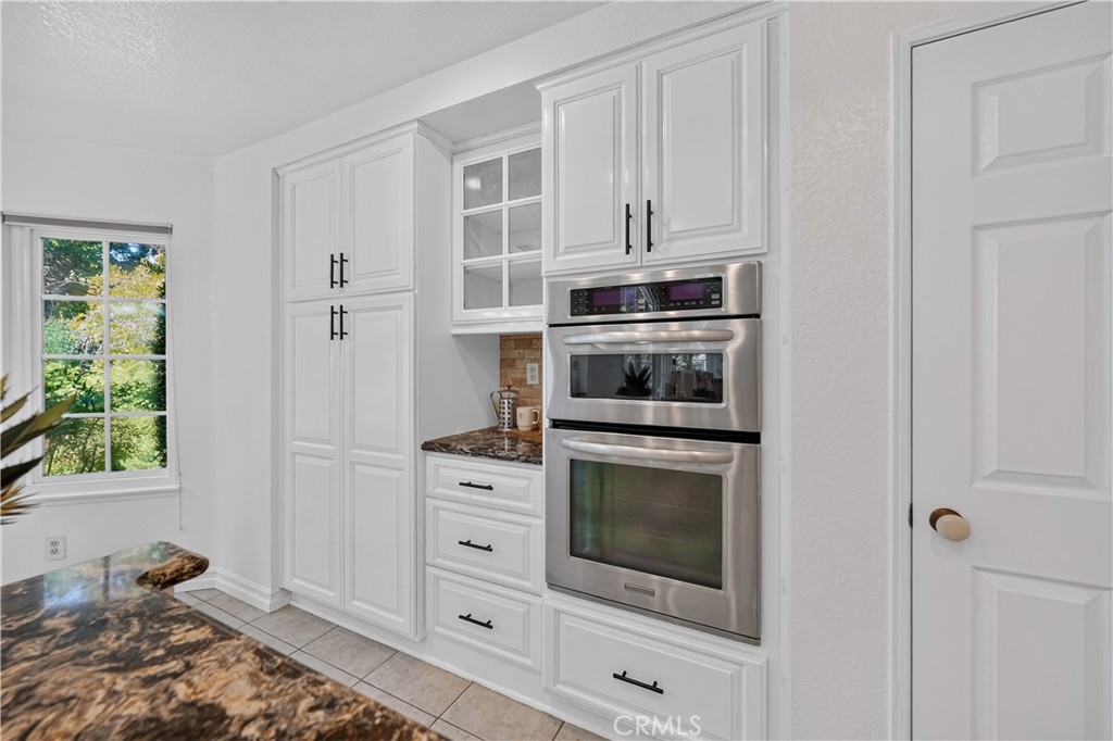 21111 Woodland Court Property Photo 16