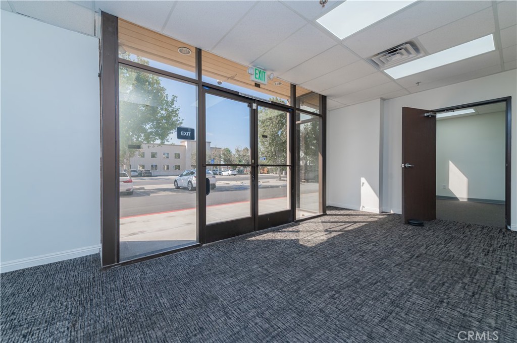 201 N Corona Avenue Suite 103 Property Photo 7
