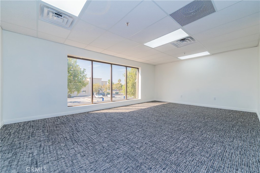201 N Corona Avenue Suite 103 Property Photo 16