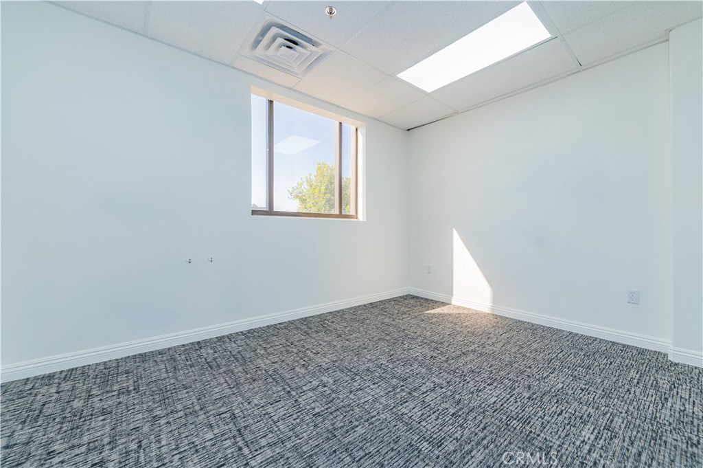 201 N Corona Avenue Suite 103 Property Photo 17